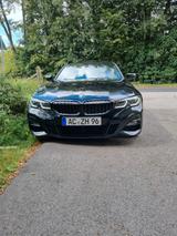 BMW 330d Touring M Sport 286 PS 18Zoll M Felgen