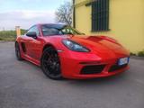 Porsche 718 Spyder Cayman 2.0 T - Porsche Cayman: 718 T
