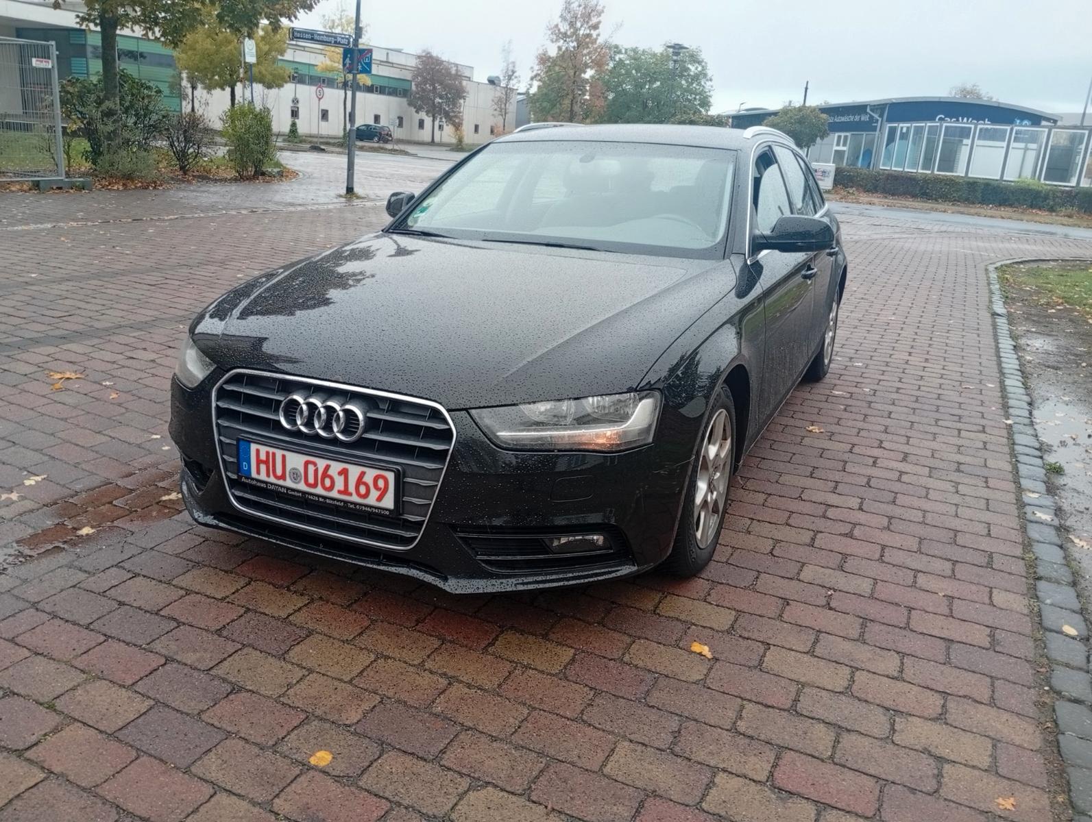 Audi A4 2012 — photo 10