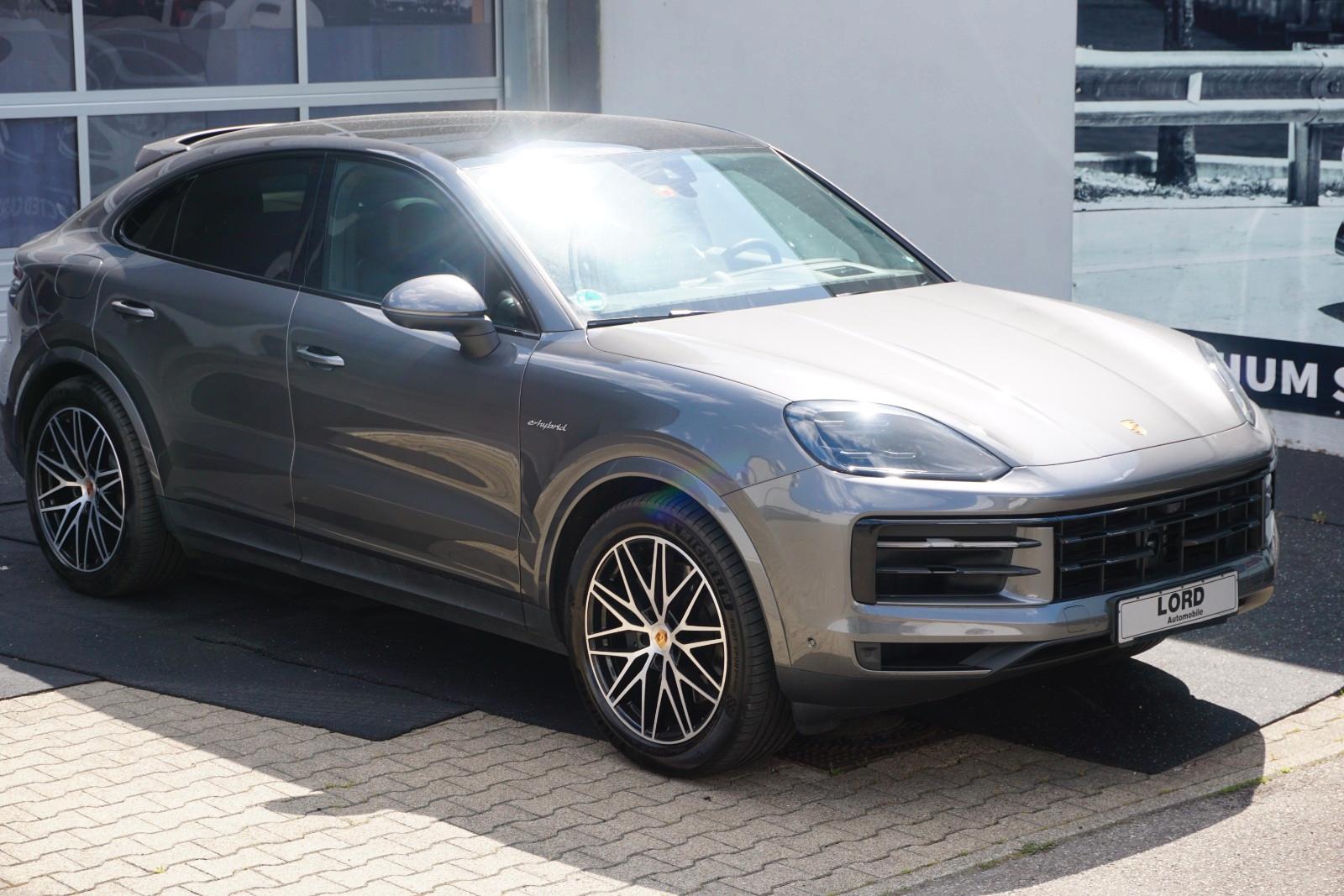 Porsche Cayenne Coupe E-Hybrid*HAL*AHK*BOSE*INNO*Mod2025