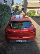 Renault Clio Expression 1.2 16V 75 Expression - Renault Clio von privat
