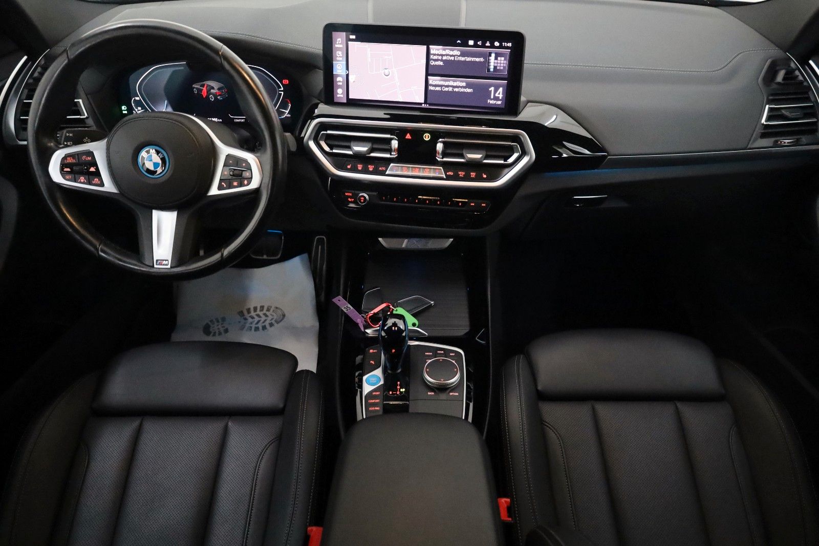 Fahrzeugabbildung BMW iX3 M Sport Inspiring,Navi,LED,SH,Panorama,AHK