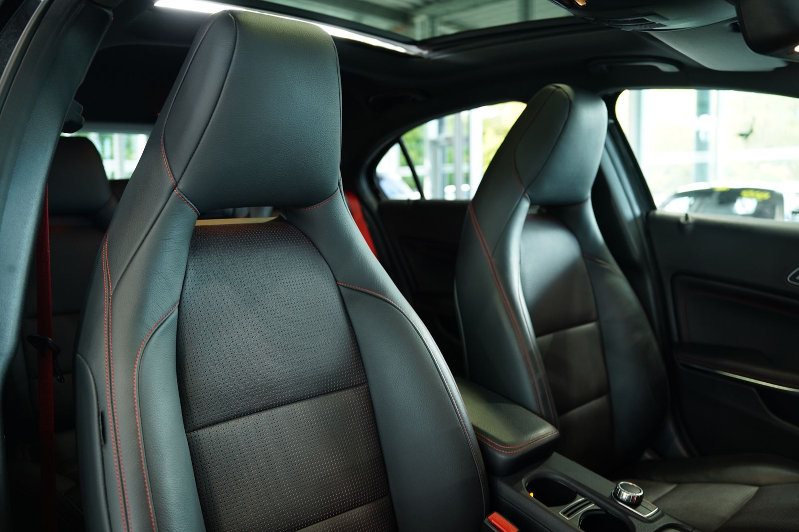 Mercedes Benz A 45 Amg