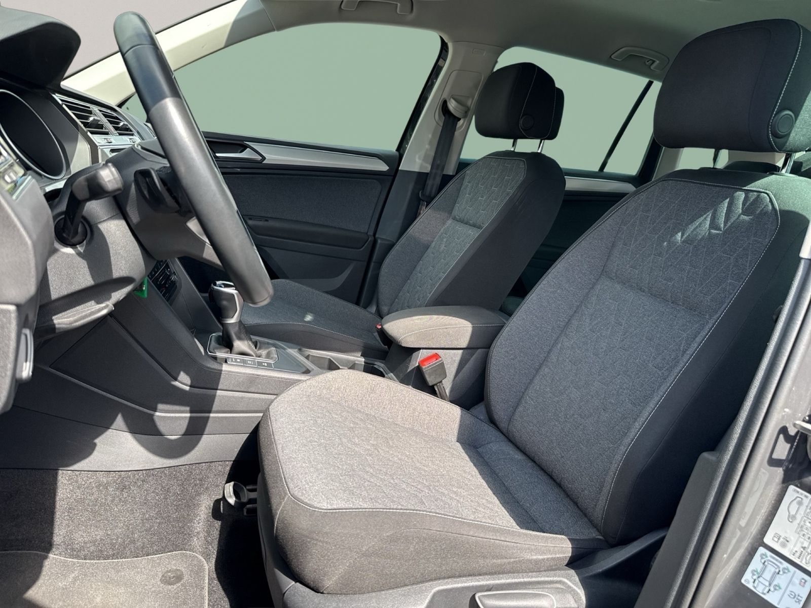 Tiguan 1.5 TSI Move, ACC, Sitzhzg, elektr. Koffe