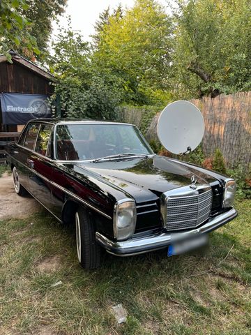 Mercedes-Benz Mercedes benz w114 230.6 w115 strichacht o...