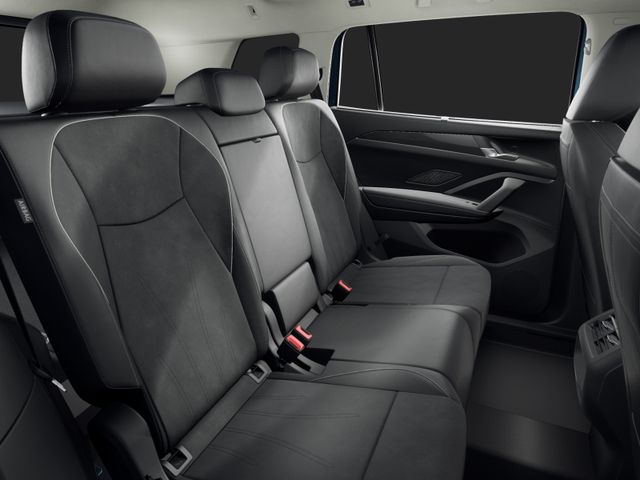 Tayron Elegance 2.0 TDI DSG STANDHZG PANO