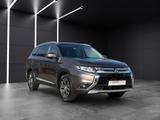 Mitsubishi Outlander Plus 4WD AUTOMATIK TEMPOMAT|KAMERA|LED - gebrauchte Mitsubishi Outlander aus dem Jahr 2016