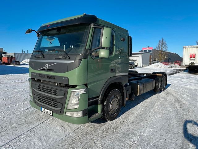 Volvo FM 460 62R pusher Kässbohrer preparation