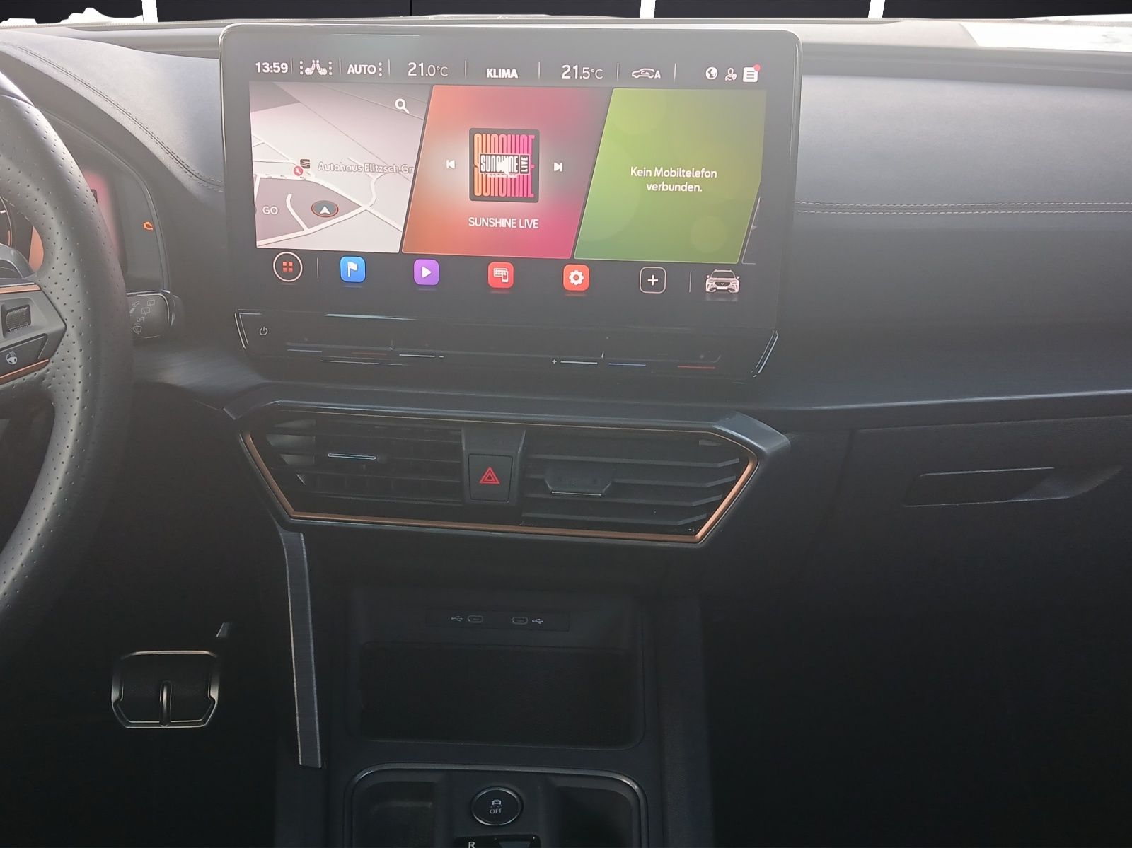 Fahrzeugabbildung CUPRA Formentor VZ DSG 4Drive LED AHK Navi Pano ACC RF