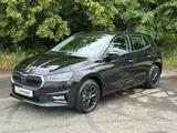 Skoda 1.0TSi Classic Climatronic KAMERA+PDC V/H LM15"