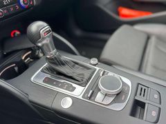 Fahrzeugabbildung Audi A3 S line Plus Sportpaket PANO STANDHEIZUNG