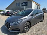 Hyundai i40 CW 1.7 CRDi Aut. blue Premium - Hyundai i40 Premium mit Diesel-Antrieb