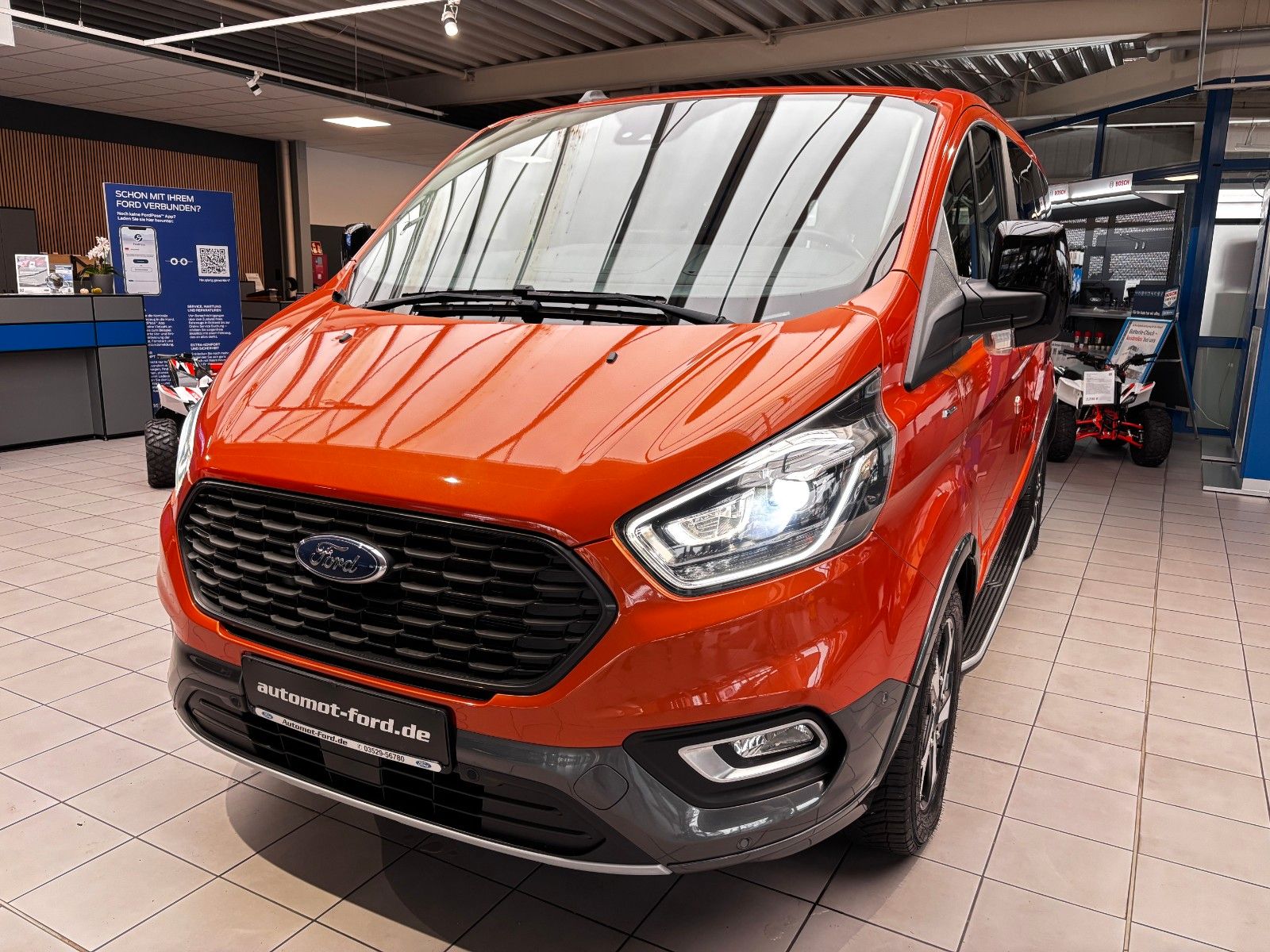 Ford Tourneo Custom 320 L1  Active*Bi-Xenon*Navi*ACC foto 2