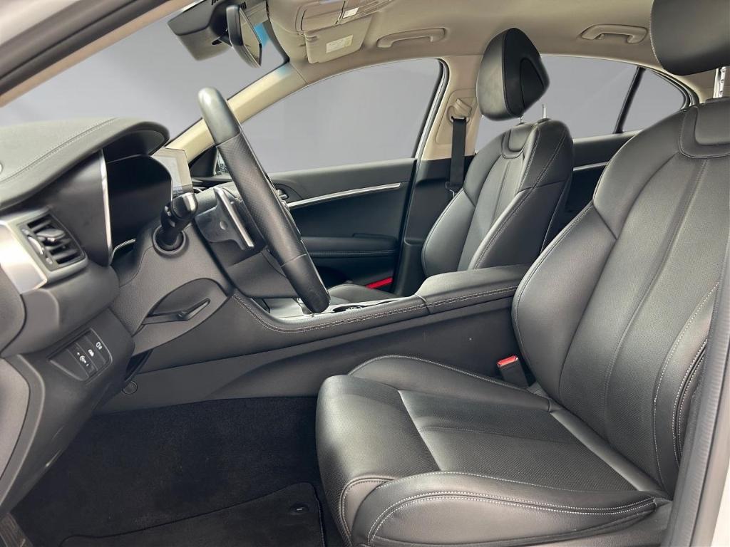 Genesis G70 2.2 CRDi Premium Navi LED RKam ACC Leder Dig