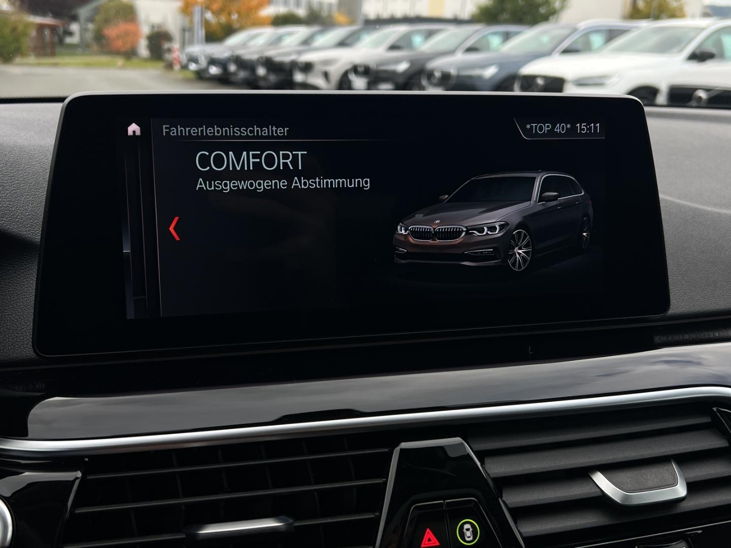 BMW 530 d xDrive Sport Line Touring/ACC/SitzHz