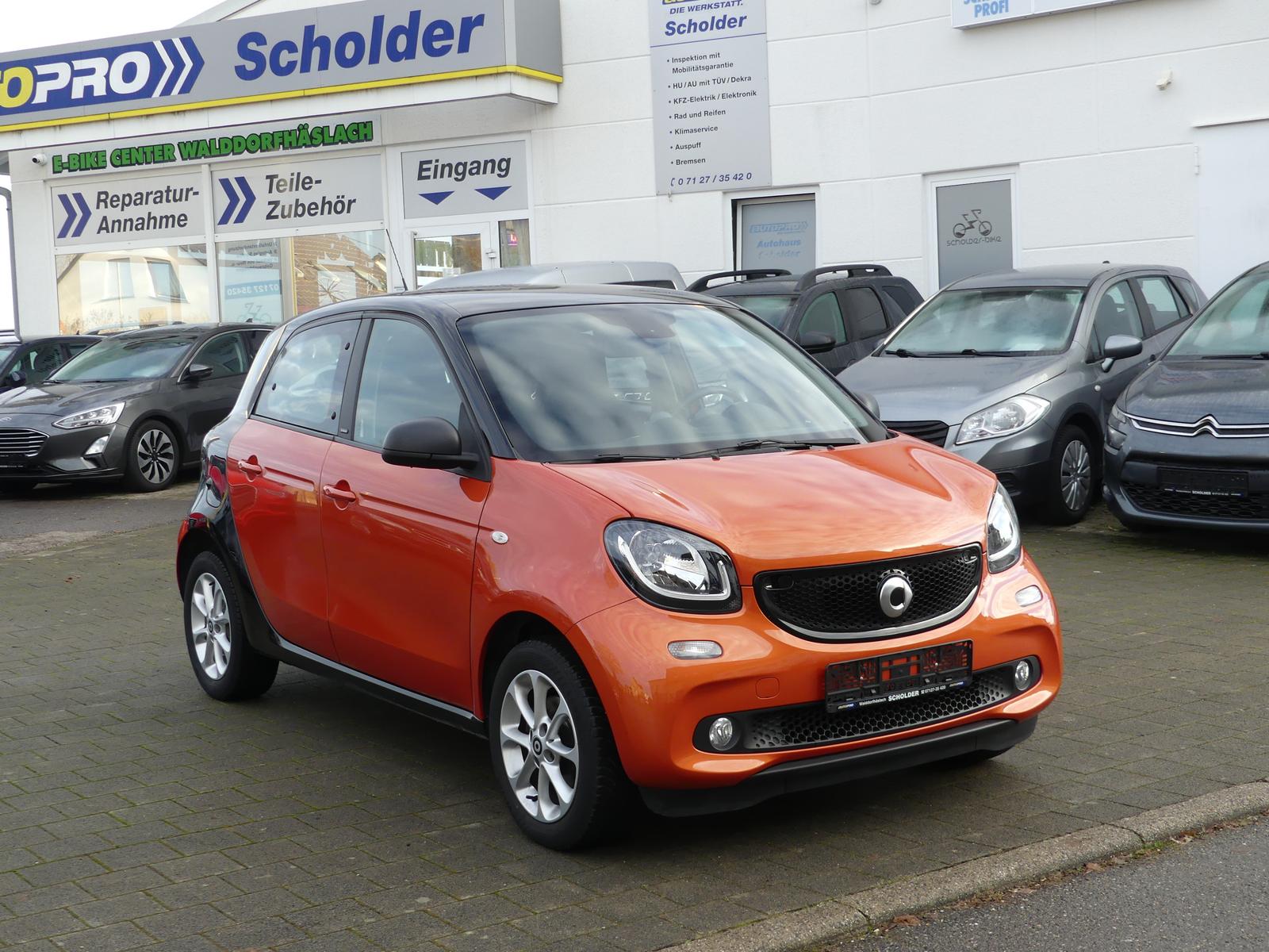 Smart forfour passion Aut. | BLUETOOTH | LED | PDC