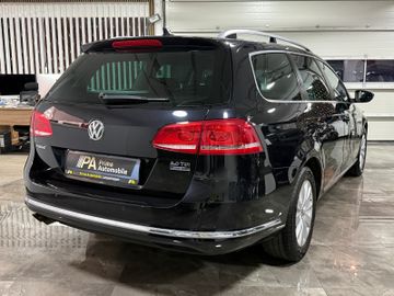 Volkswagen Passat - 4