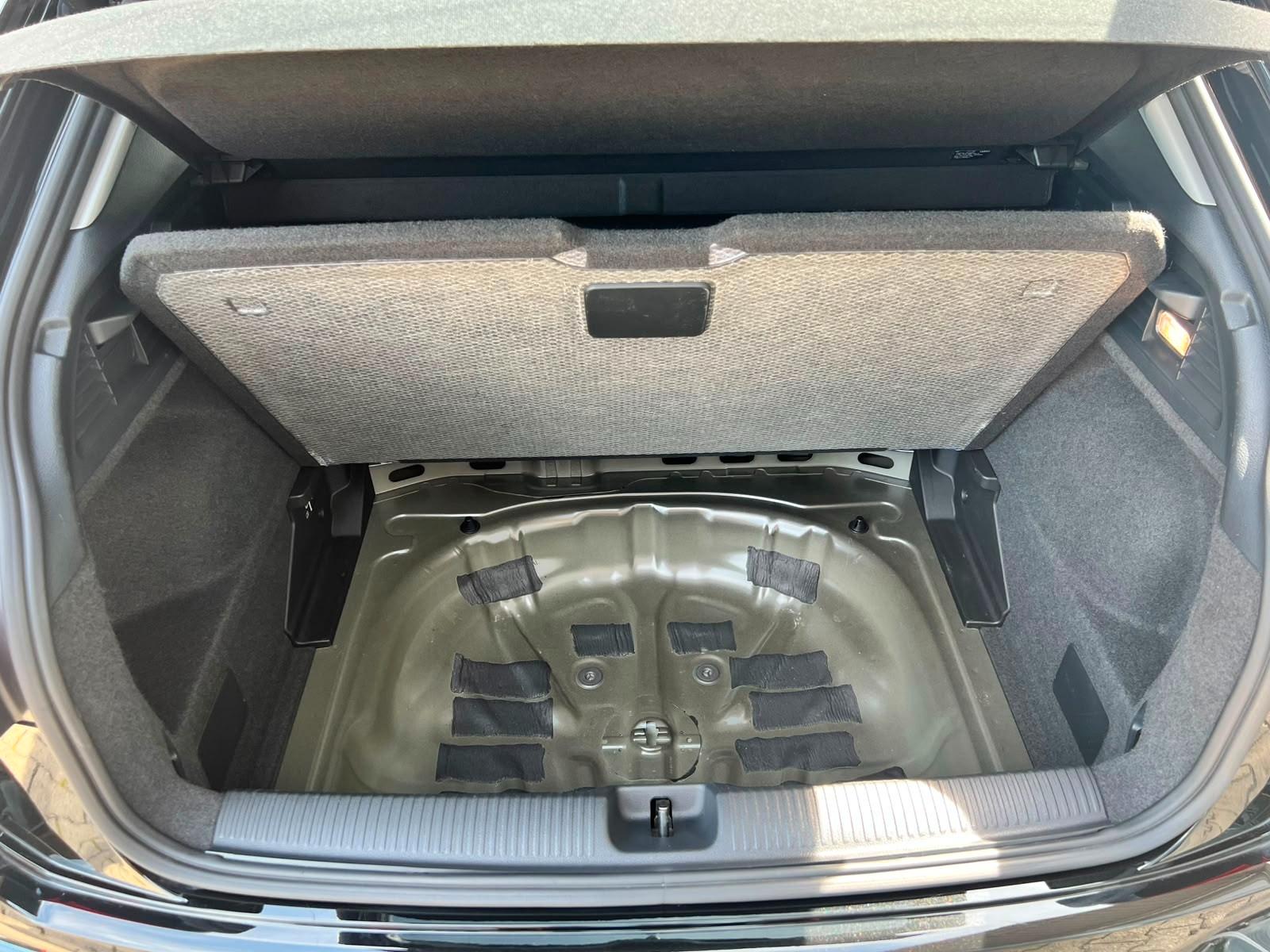 Audi Q2 35 TFSI S-Tronic Adv. MATRIX VC RFK ACC KESSY