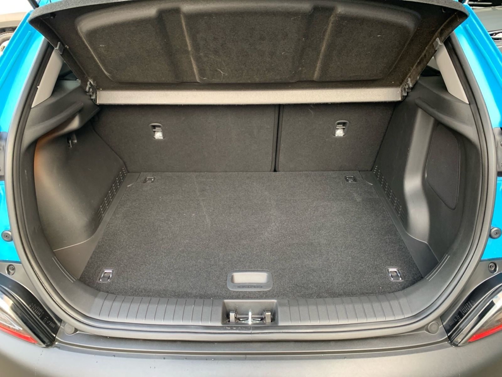 Fahrzeugabbildung Hyundai KONA 1.6 GDI Edition 30+ Hybrid Navi LED 1Hd