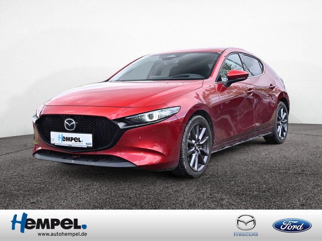 Mazda 3 — hlavná fotografia