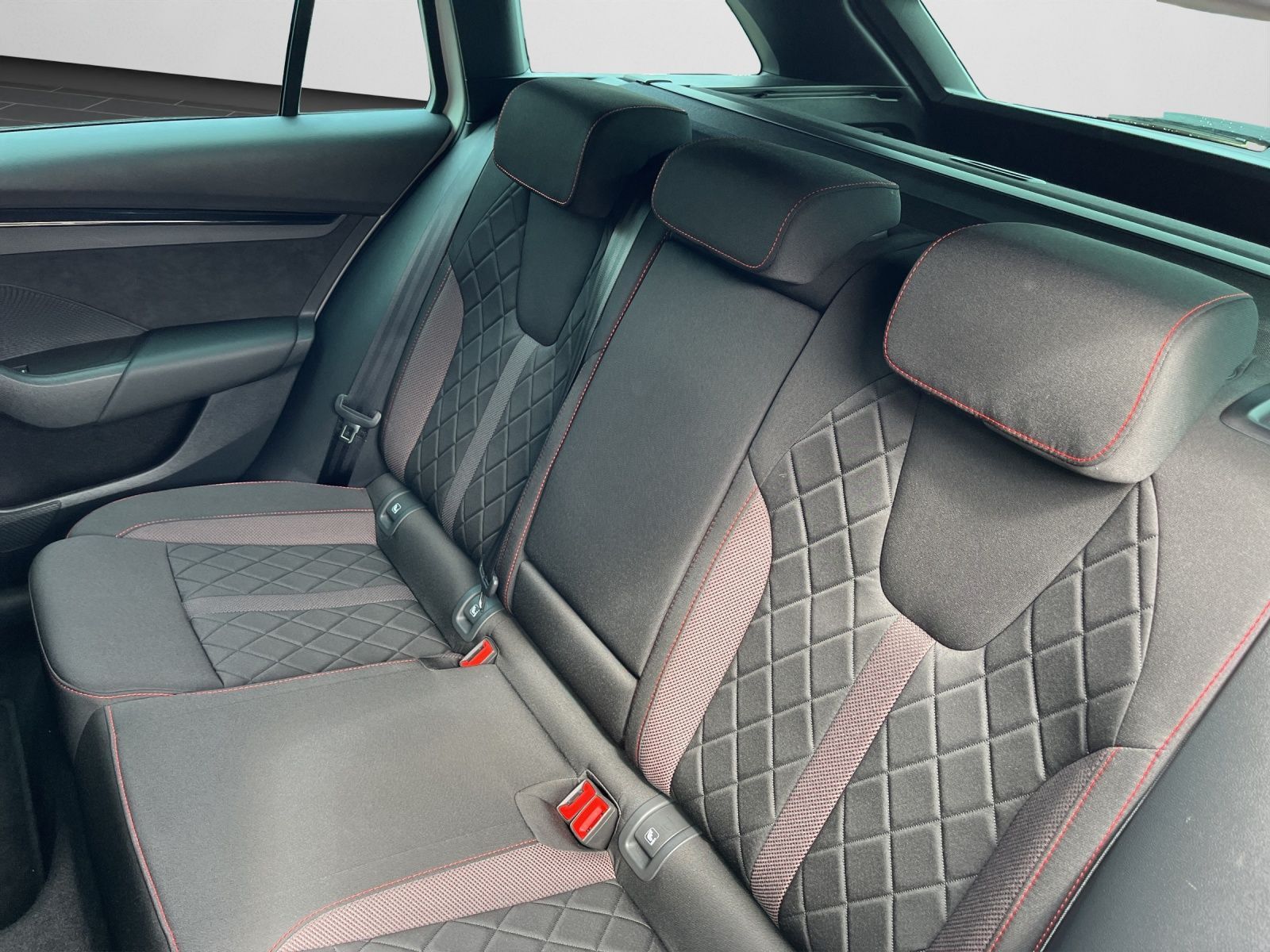 Skoda Octavia - Bild 15