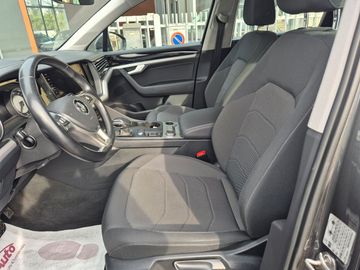 Volkswagen Touareg - 5