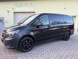 Mercedes-Benz Vito Tourer 119 CDI 4MATIC Kamera Navi SHZ AHK - Mercedes-Benz Vito mit Diesel-Antrieb: Schwarz, Scheckheftgepflegt
