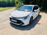 Toyota Corolla 2,0 Hybrid Club Touring Sports Co... - Toyota Corolla: Automatik