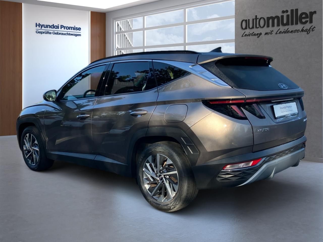 Fahrzeugabbildung Hyundai TUCSON TREND SHZ*LHZ*NAVI*CARPLAY*USB*KRELL*