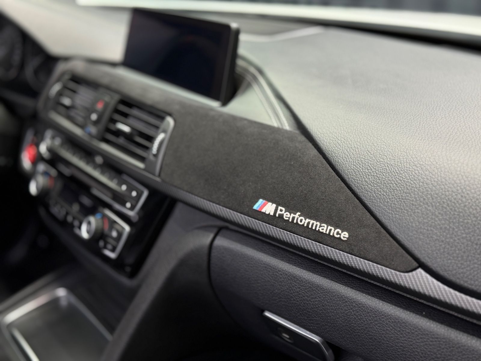 Fahrzeugabbildung BMW 440 Gran Coupé M-PAKET|MPPSK|H&K|HuD|LEDER|PANO