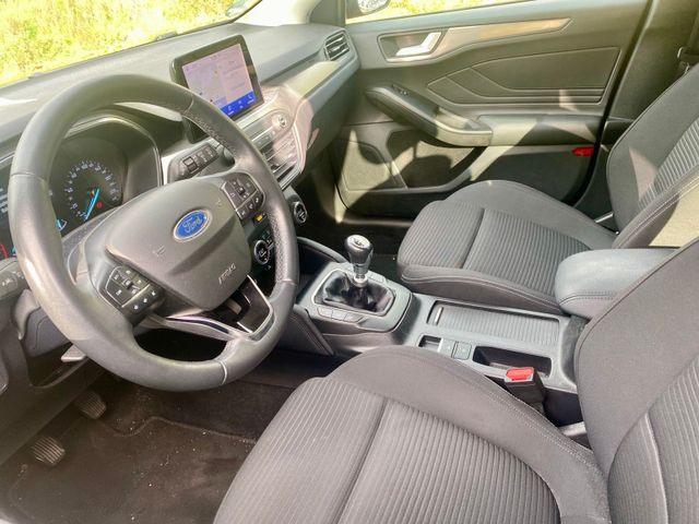 Focus Tunier 1.0 Eco Boost Titanium LED+KAMERA+N