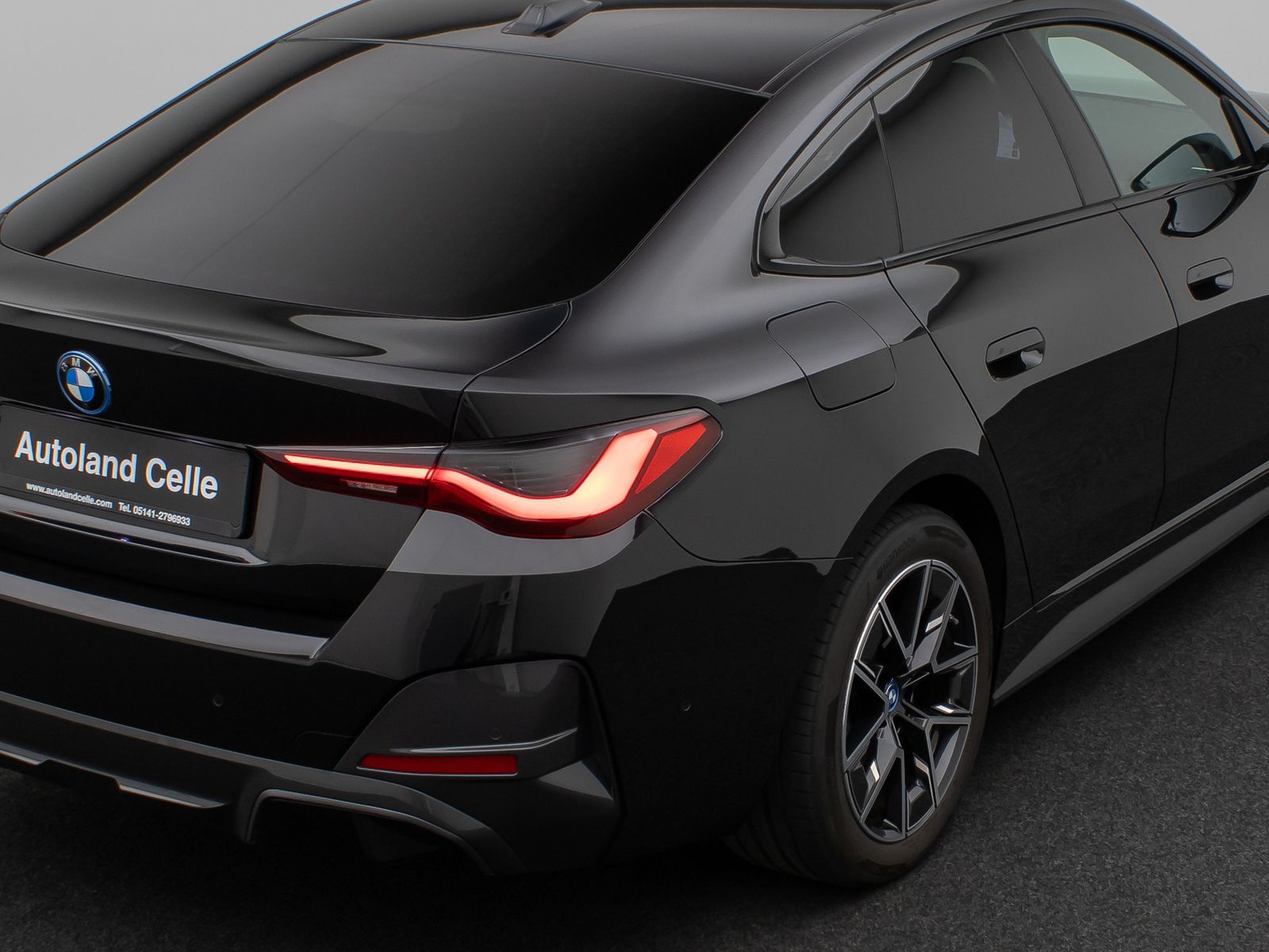 Fahrzeugabbildung BMW i4 eD35 Gran Coupé M Sport 360°HUD DAB H/K Laser