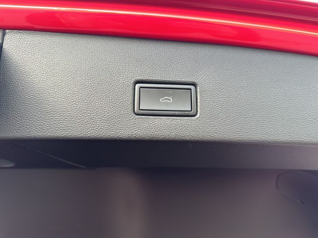 T-ROC UNITED 1.5 TSI DSG AHK KAMERA ACC LED KLIM