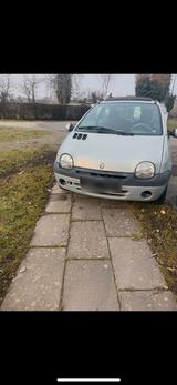 Renault Twingo mit TüV - Renault Twingo aus 2001