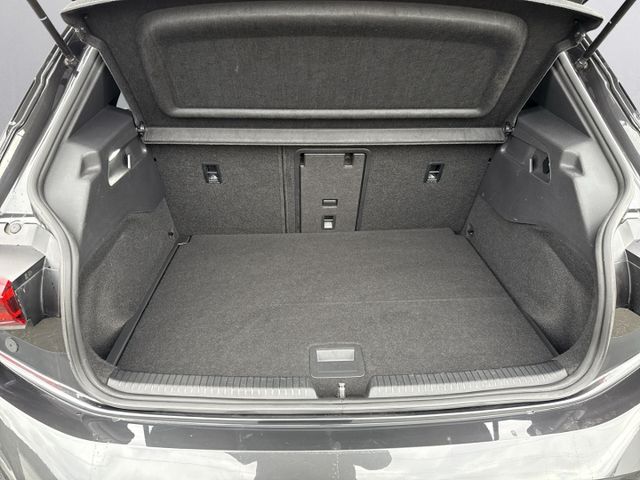 Born 150 kW*HUD+Head Pump+ StandHZG+Navi+Digital