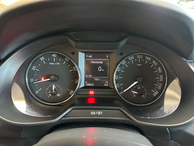 MYAUTOCENTER – Gebraucht- und Jahreswagen mit Werkstattservice in Pfaffenhofen Skoda Octavia *Service:NEU*TEMPO*SitzHZ*PDC*2-ZONEN*