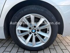 BMW 520d Automatik*HUD*RFK*Leder*Xenon*S-Dach*Memory