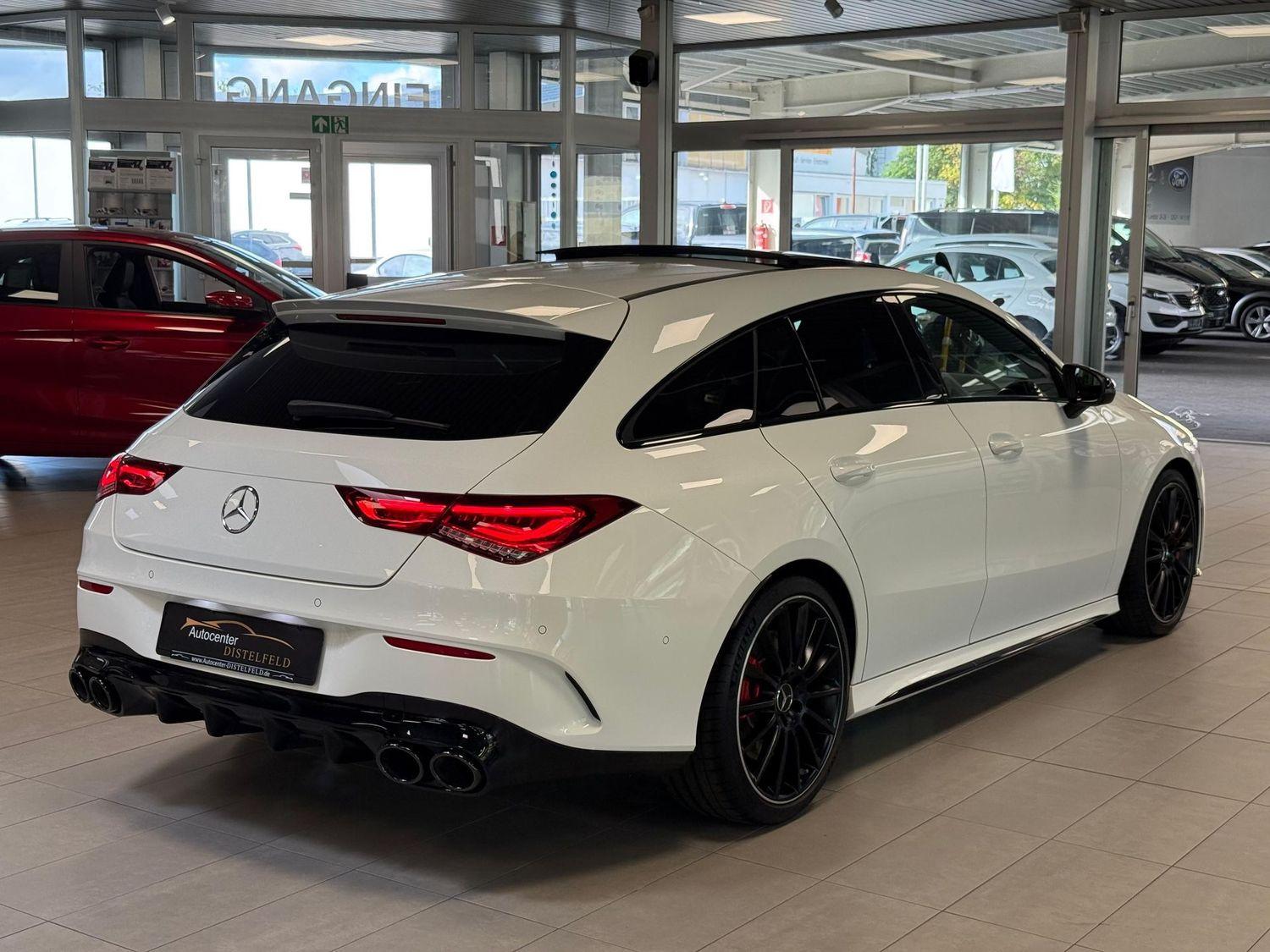 Mercedes-Benz CLA 35 AMG Shooting Brake Automatik Panorama 