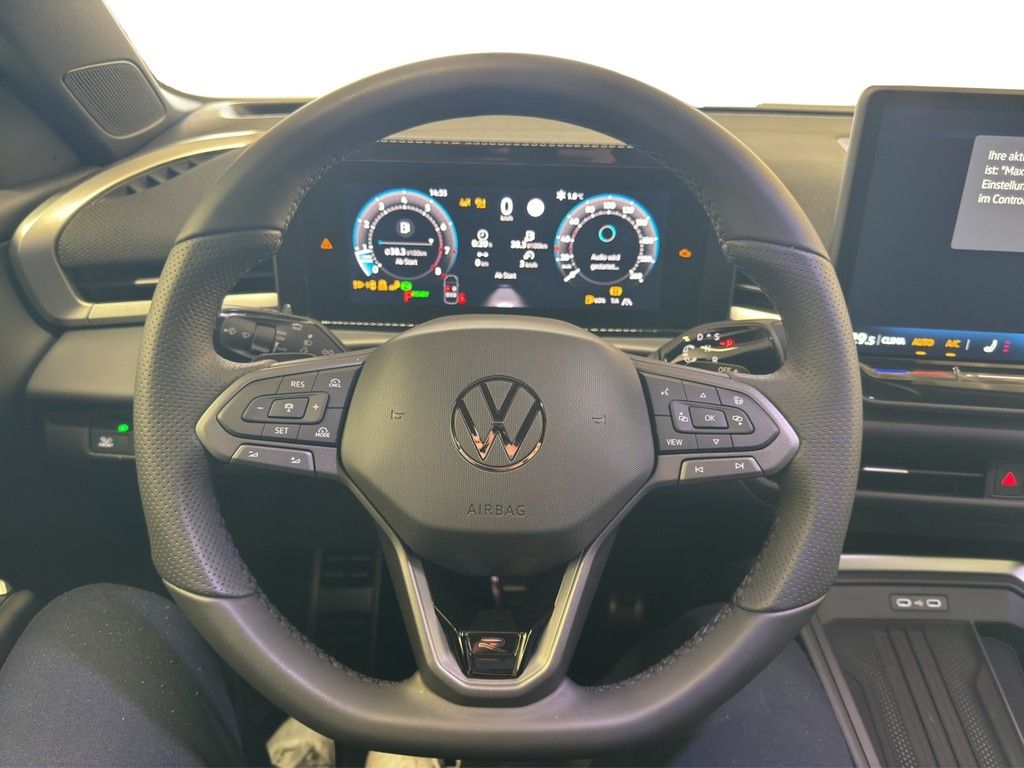 Volkswagen T-Roc - Bild 13