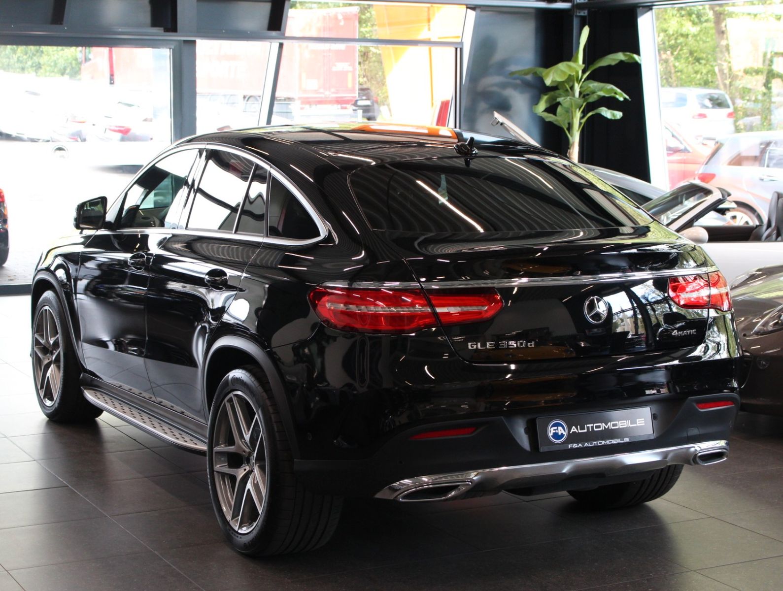 Fahrzeugabbildung Mercedes-Benz GLE 350d Coupe 4Matic AMG Line 1.Hand+Pano+VOLL
