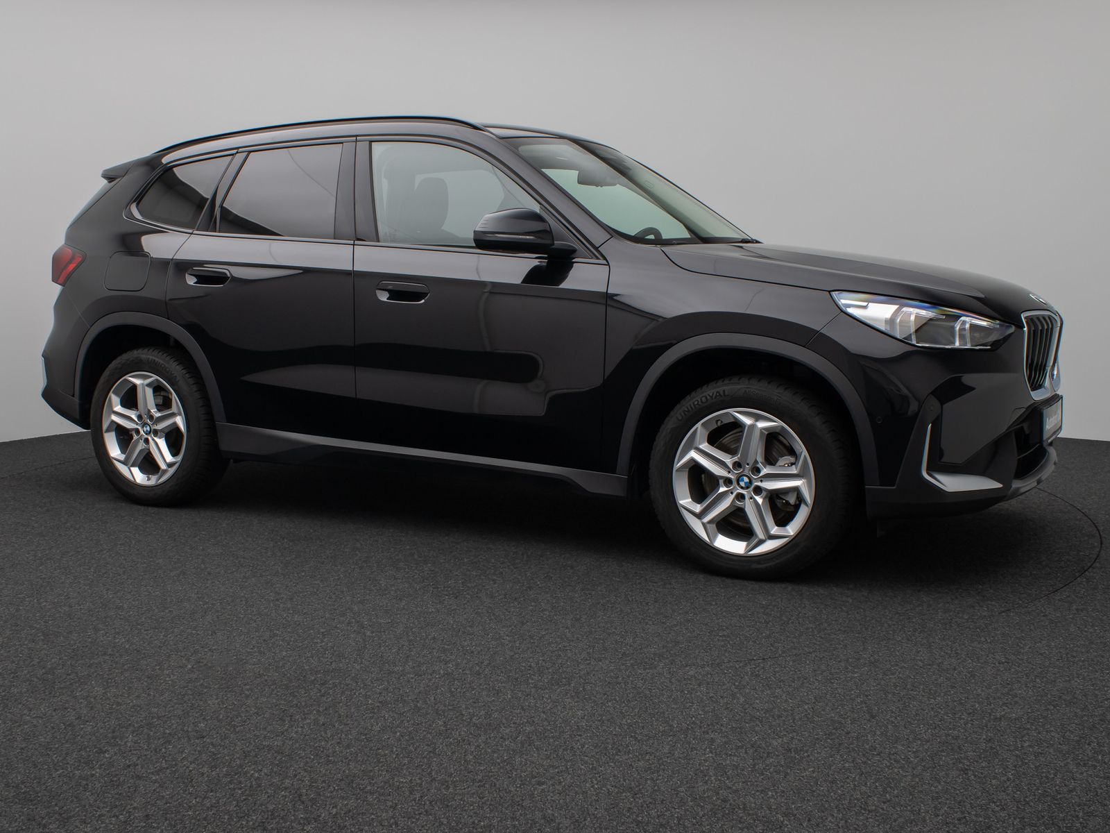 Fahrzeugabbildung BMW X1 sD20i Kamera DAB Sport Komfort AHK 18Zoll