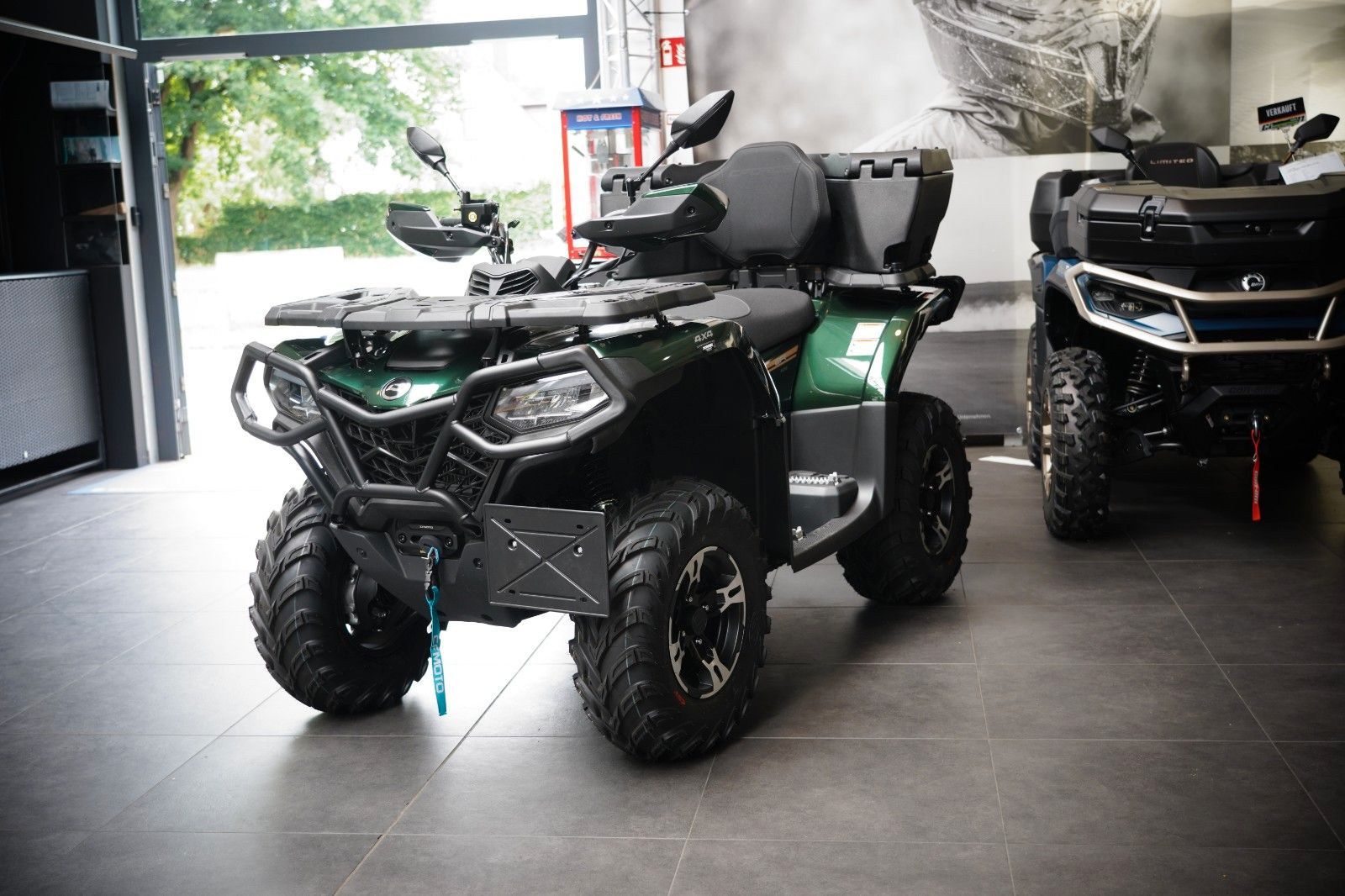 Fahrzeugabbildung CFMOTO CForce 520L 4j Gar. incl. Zubehör Paket