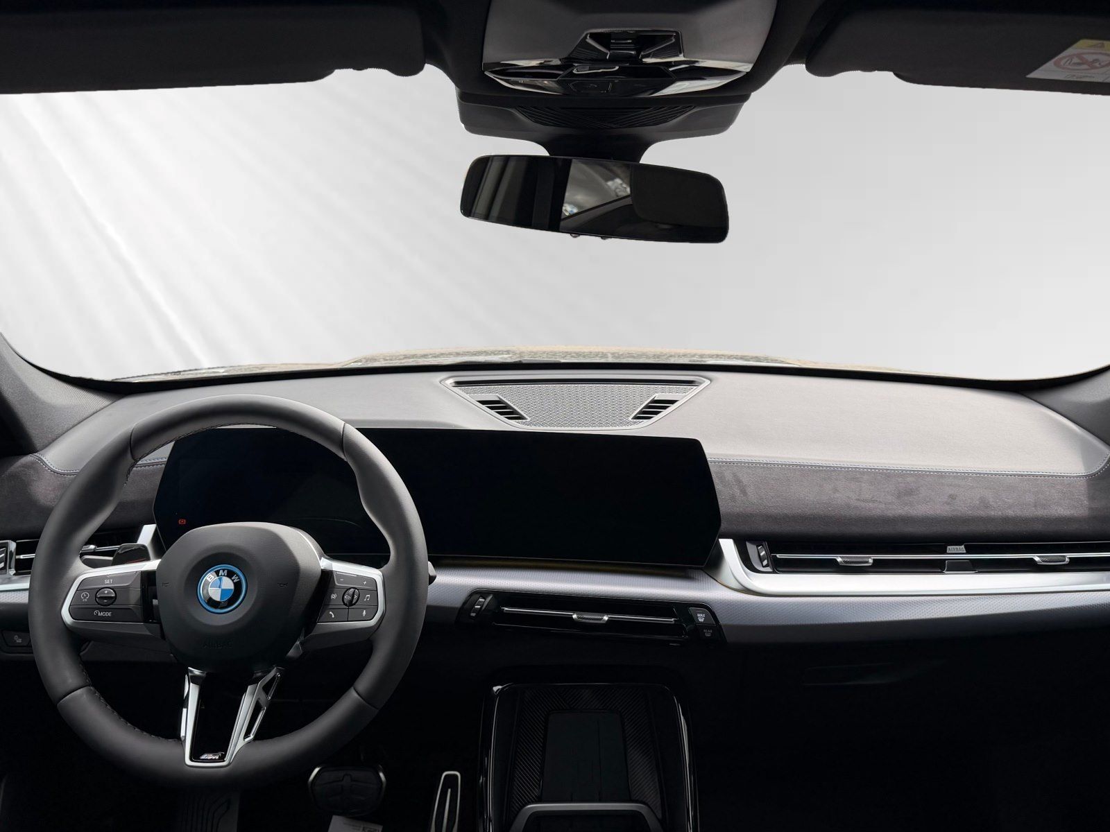 BMW iX1 - Bild 11