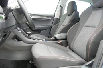 Skoda Karoq Clever 1.5 TSI DSG LED PDC AHZV beh. WSS
