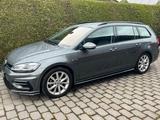 Volkswagen Golf VII Variant *R-Line*DSG *Massage*AHK* - VW Golf Gebrauchtwagen in Lübeck