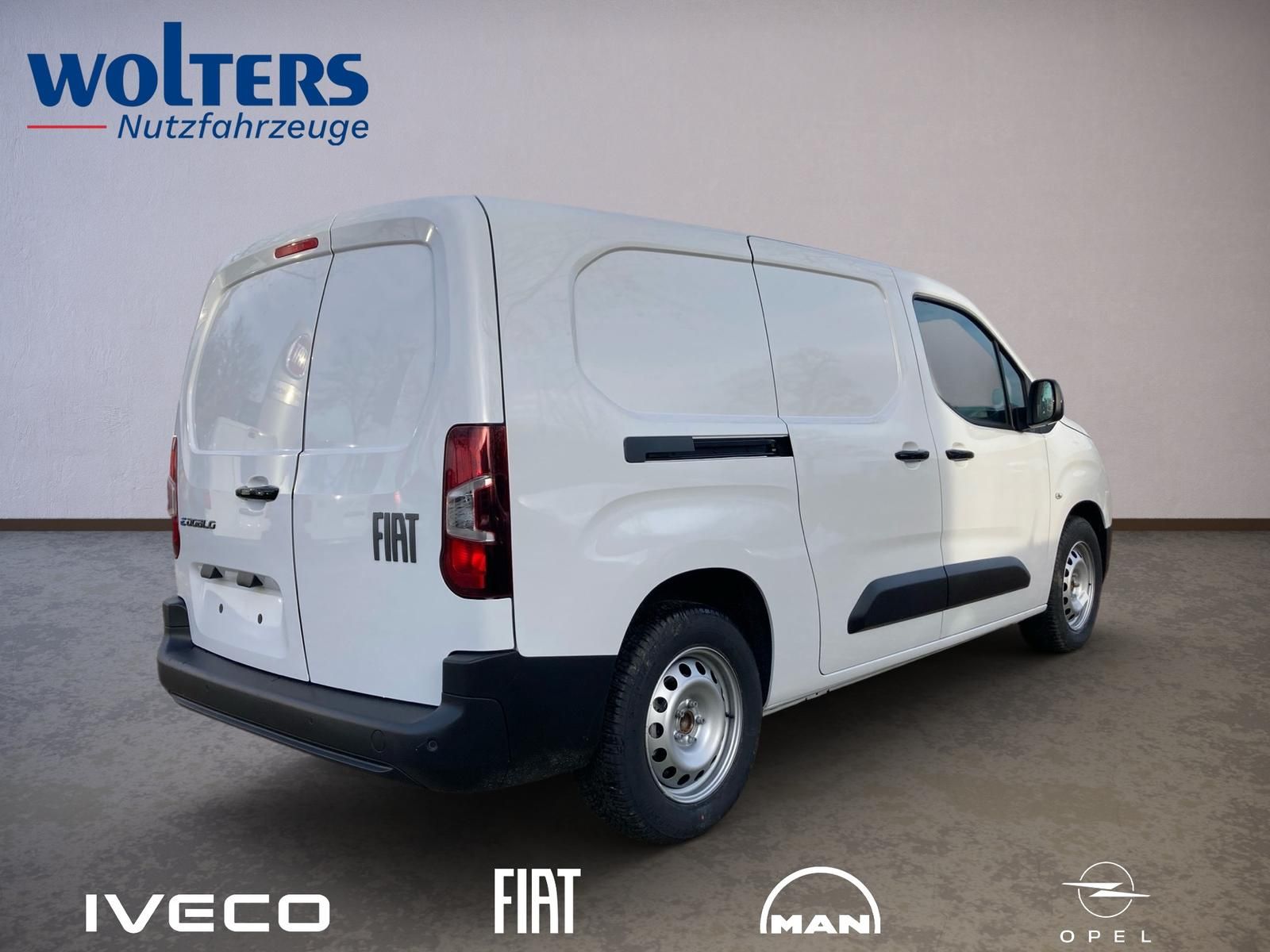Fahrzeugabbildung Fiat e-Doblo L2 50 kwh 100 KW Kastenwagen