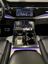 Audi Q8 - 7