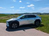 Toyota bZ4X Comfort, Scheckheft , AHK, 8-fach - Toyota bZ4X SUV