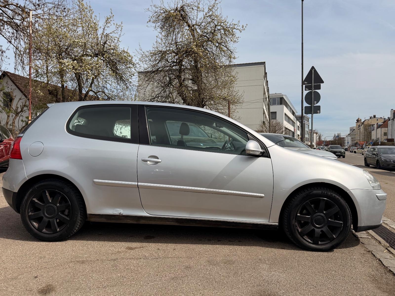 Volkswagen Golf 1,9D Sportline Automatik TÜV Navigation