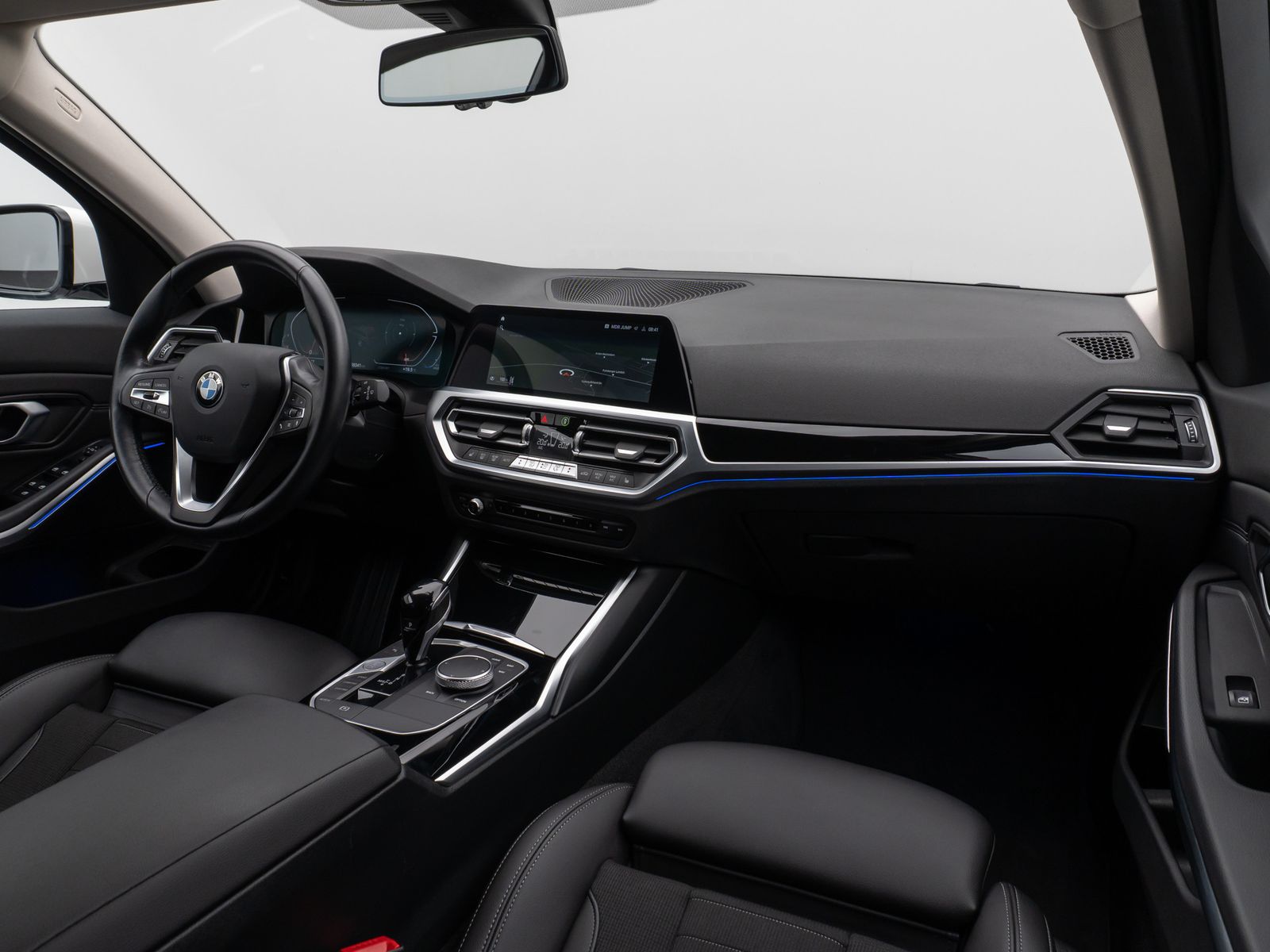 Fahrzeugabbildung BMW 320d SportLine DAB PDC Geschwindigkeitsreg Sport